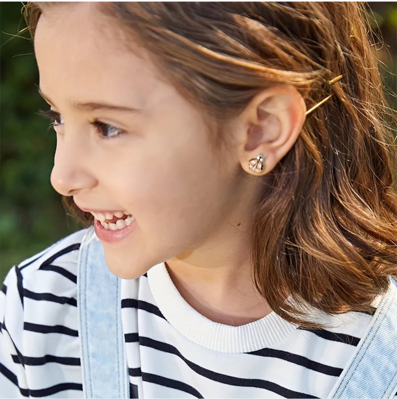 Adorable Ladybug Earrings. 18k Gold Plated over 925 Sterling Silver Hypoallergenic Stud Earrings. Unisex.