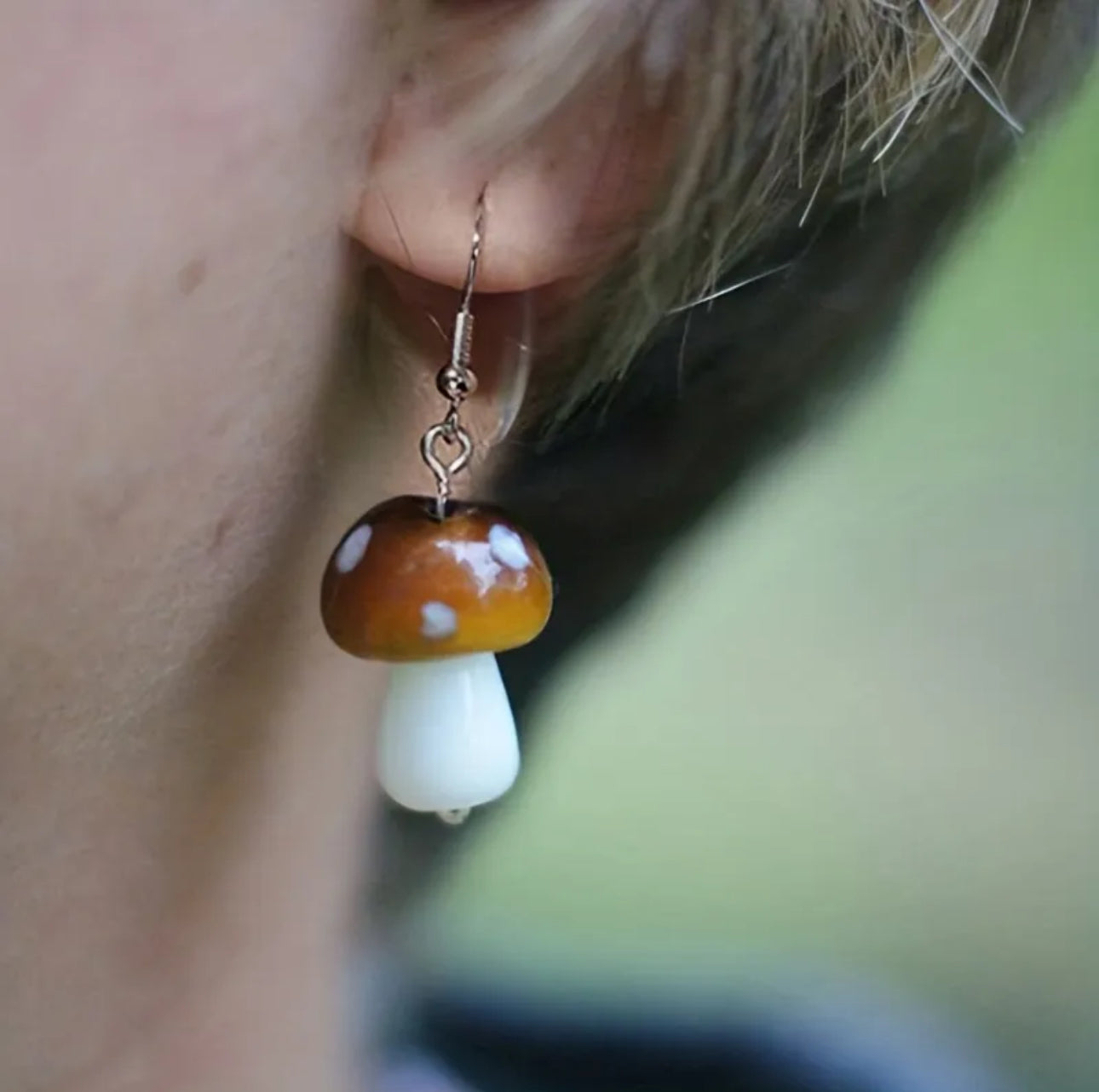 1pair Vintage Gothic Red Mushroom Earrings. Unisex Earrings.